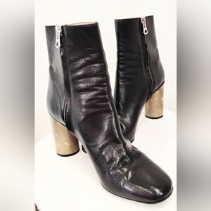 ACNE STUDIOS BLACK LEATHER ANKLE BOOTS